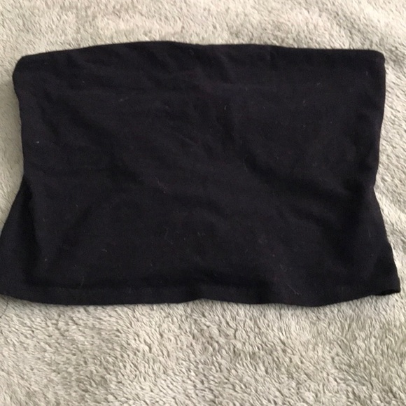 Essential black tube top with built in bra - Picture 2 of 2